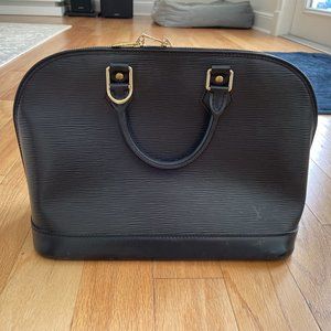 Louis Vuitton Purse